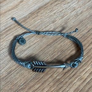 Pura vida arrow bracelet